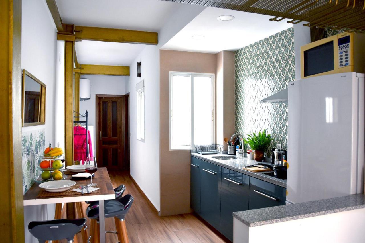 Puerta Real Apartamentos Sewilla Zewnętrze zdjęcie