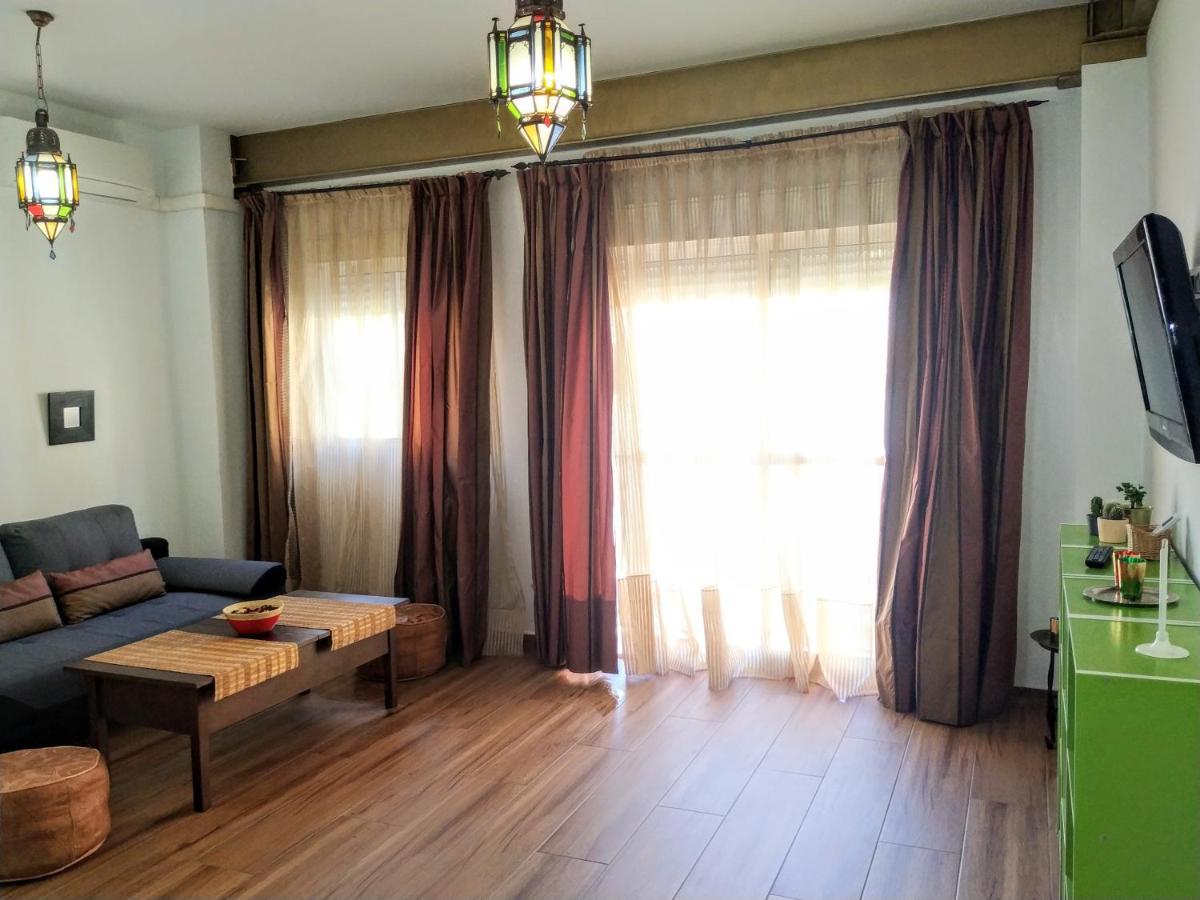 Puerta Real Apartamentos Sewilla Zewnętrze zdjęcie