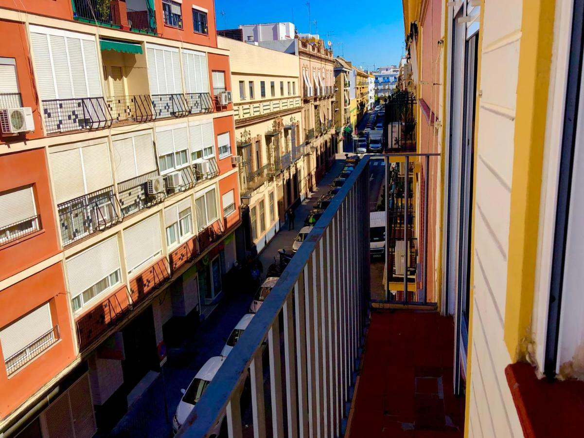 Puerta Real Apartamentos Sewilla Zewnętrze zdjęcie
